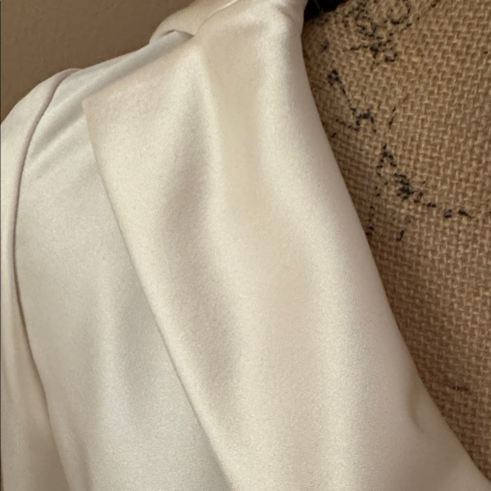St. John Cream Cowl Neck Top - Picture 3 of 10